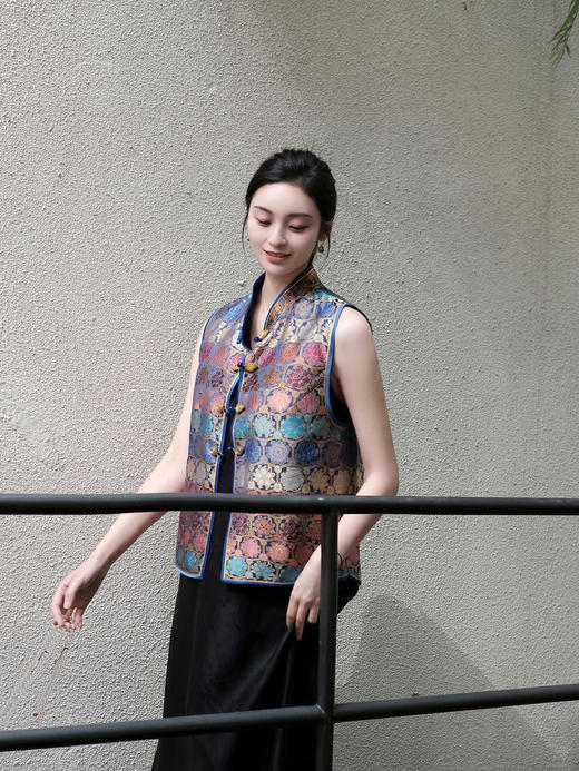 盛唐牡丹 |六合花开宋锦对襟马甲 商品图4