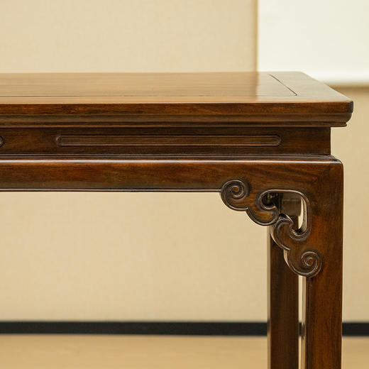 清 红木束腰马蹄腿如意云纹条桌 商品图1