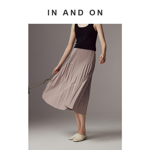 IN AND ON 新款 浪漫风琴 重磅手工压褶 多层渐变风琴褶半裙53808 商品图3