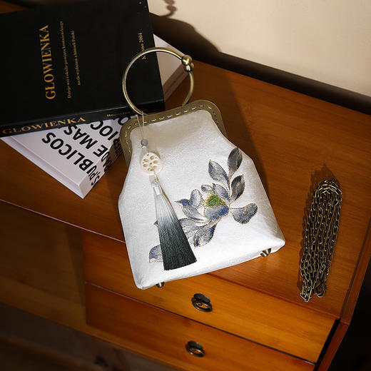 古风包旗袍绣花金口手拎包，复古民刺绣手提包JX-银莲 商品图2