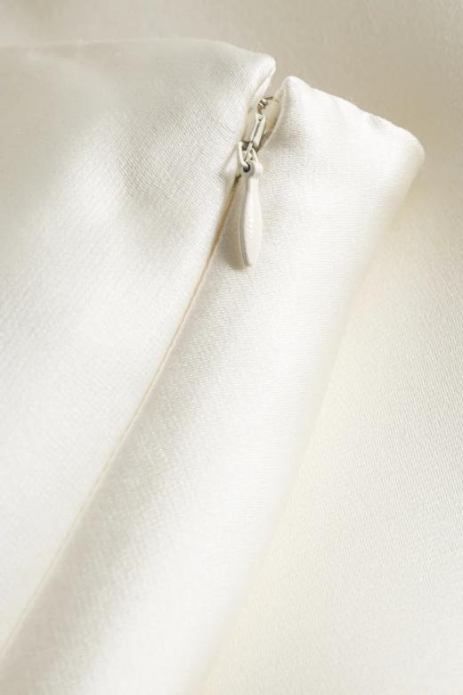 Mark Kenly Domino Tan  珍珠白NAMAO绸缎波纹下摆半裙 商品图12