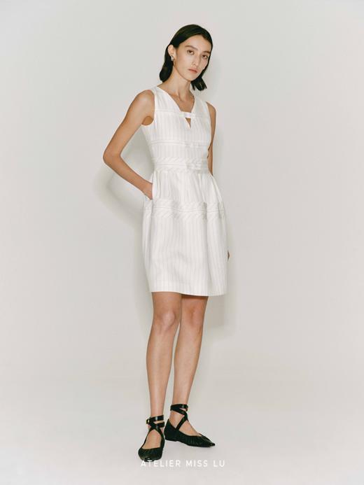 【邂逅】缠绕线条收腰廓形无袖醋酸连衣裙 商品图2