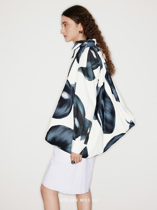 【流浪诗人】品牌定染马蹄莲印花大号单肩包 商品图1