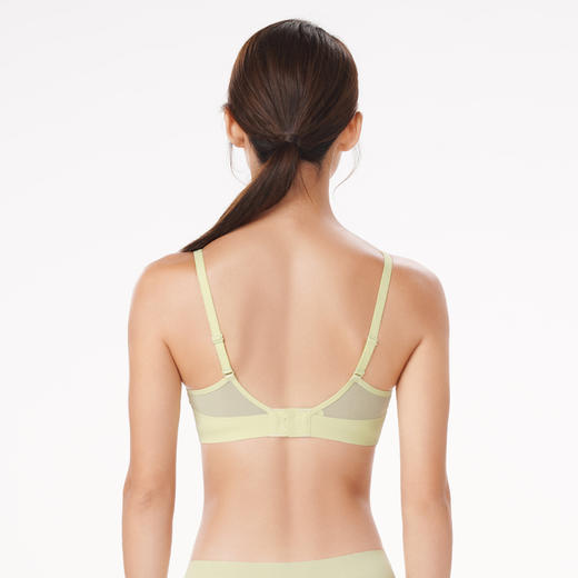 都市丽人Vbra内衣浪漫蕾丝边内衣女泳布文胸无尺码3/4杯薄款无钢圈二排扣LB46K8 商品图3