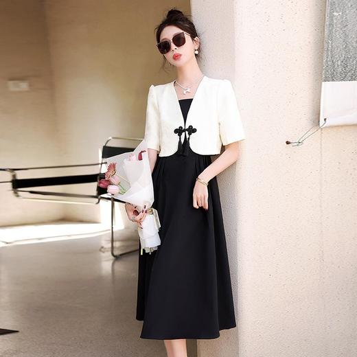 【预订·最迟6天发货】新中式国风连衣裙女2024年夏季新款减龄收腰显瘦吊带裙套装两件套 商品图3