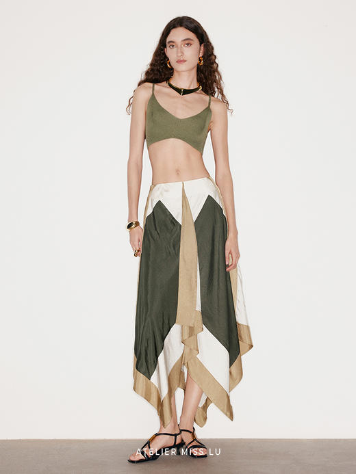 【青松周末】无压感弹力针织吊带短款背心 商品图2