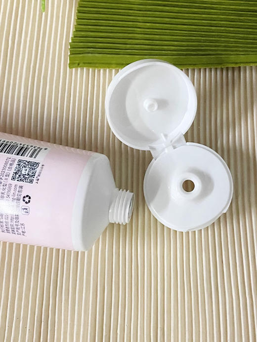 上海花香玫瑰洁面乳100g 商品图5