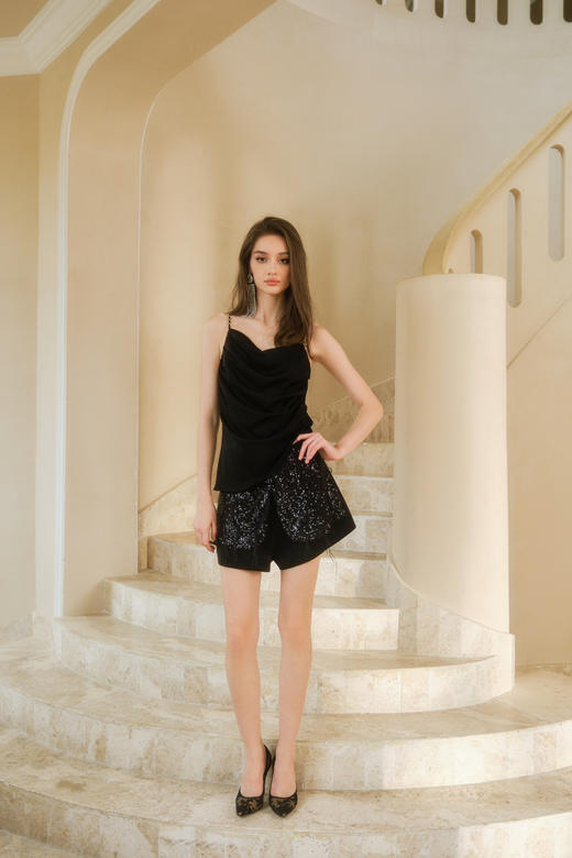 黑色银河亮片驼鸟毛飞边短裤 商品图0