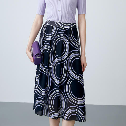 EITIE爱特爱夏季新款高腰a字飘逸印花通勤半身裙7806508 商品图3