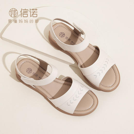 真皮舒适凉鞋妈妈鞋2024新款夏季软底中老年平底防滑中年女士皮鞋L368-13 商品图0