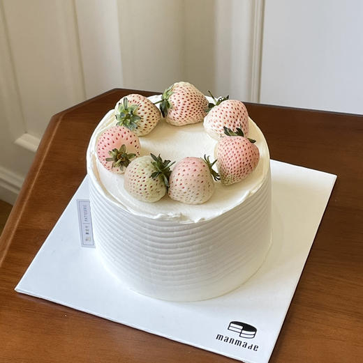 淡雪茉莉草莓香缇奶油蛋糕 商品图5