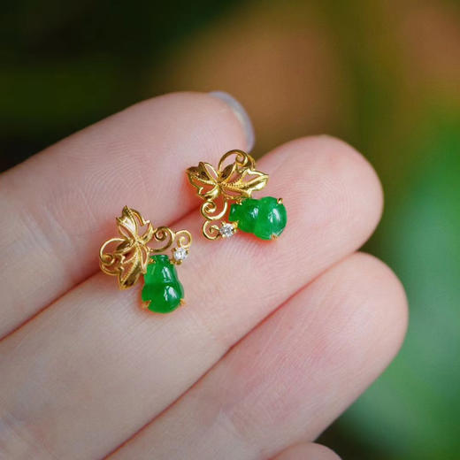 龢盒原创 福禄双全·阳绿翡翠葫芦耳钉 商品图2