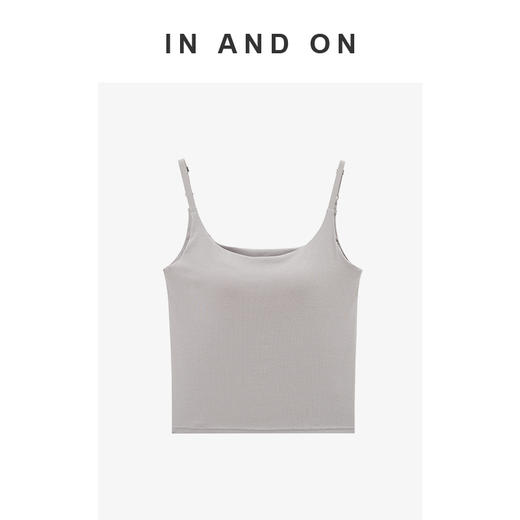 IN AND ON 2024新款 肆意 可调节带胸垫吊带背心 54225 商品图1