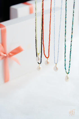 天然彩宝巴洛克珍珠项链