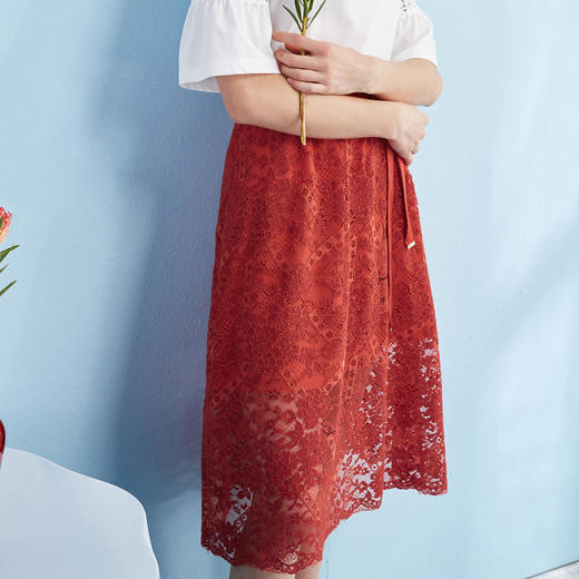 2018夏装新款收腰显瘦蝴蝶结镂空红色蕾丝半身裙女中长款 商品图0