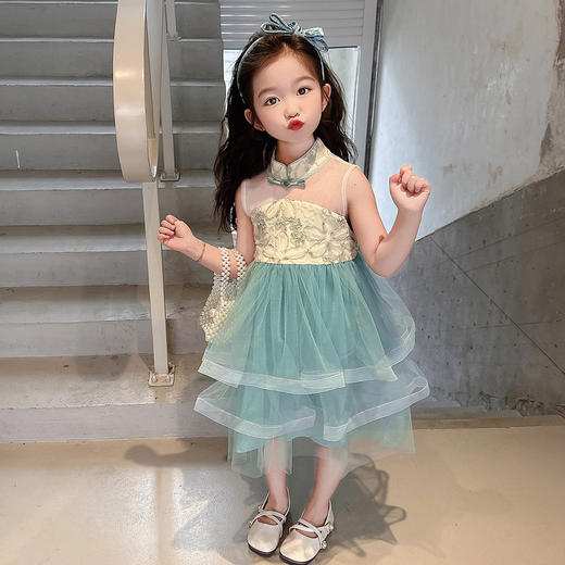 【新中式刺绣连衣裙】 女童连衣裙2024夏季新款洋气女宝宝新中式盘扣儿童无袖蓬蓬公主裙 商品图2