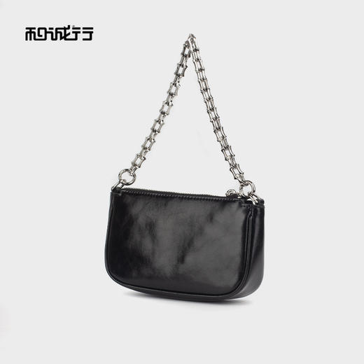 和诚行 2024新款时尚链条真皮单肩斜挎包女通勤百搭腋下包4420100 商品图1