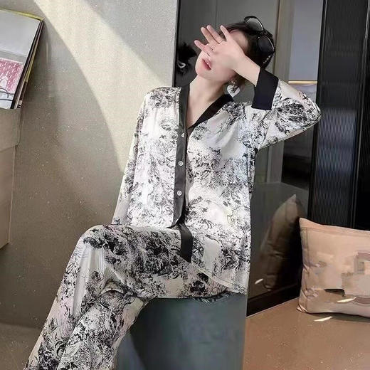 【国潮风水墨画冰丝家居服四件套】女夏薄款宽松大码睡衣复古印花套装性感蕾丝家居服 商品图4