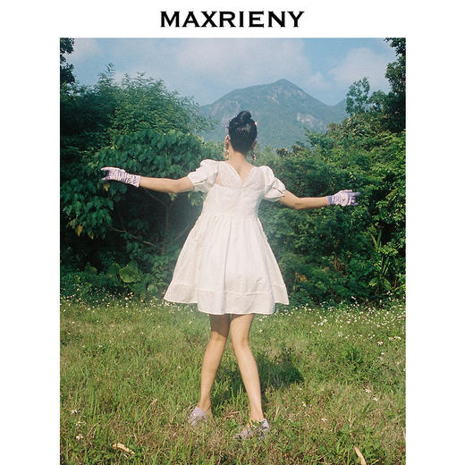MAXRIENY蝴蝶仙子连衣裙夏白色方领娃娃短裙显瘦(货号:MC87DR323) 商品图3