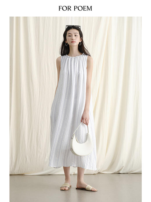 ForPoem 现货 24/SS原创设计天丝竖条纹肌理度假风连衣裙 商品图2