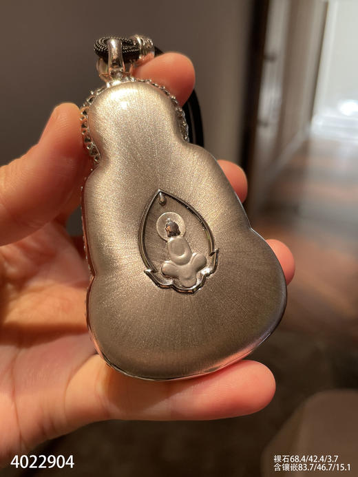 老坑玻璃种帝王绿观音吊坠【4022904】具体价格微信咨询 商品图8