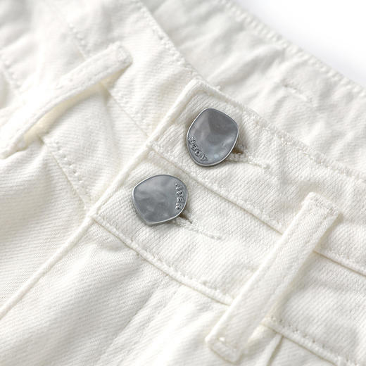 气质百搭，繁花烫钻刺绣小个子高腰牛仔裤WLZD-2413310 商品图2