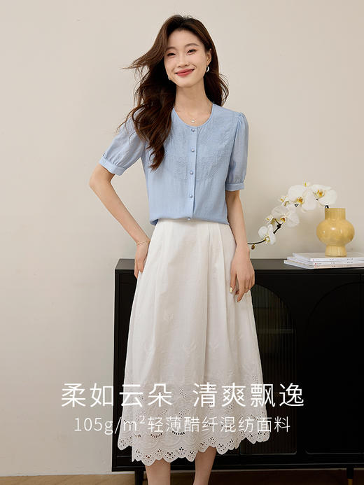 【五折购】熙世界轻国风刺绣醋酸衬衫女2025夏装新款泡泡袖新中式衬衣上衣 商品图2