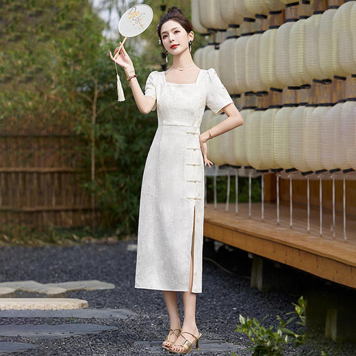 WY62509夏季上新气质时尚新中式名媛风小众设计高级感提花方领连衣裙 商品图0