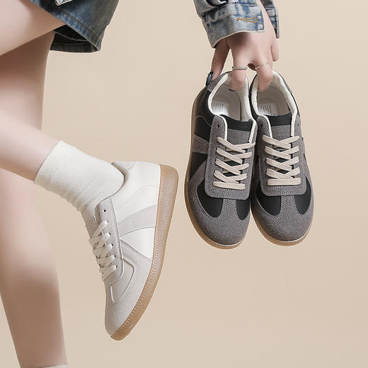 【耐脏易打理 透气软弹不累脚 35-44码】情侣款德训鞋 商品图1