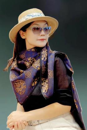 优品堂【遗韵高致】非遗工艺香云纱薯莨宋锦110方巾