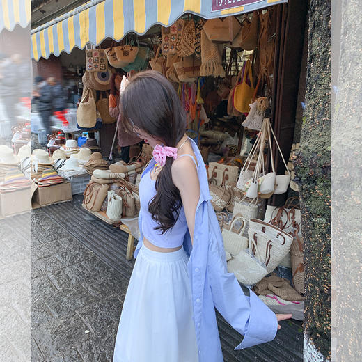 <曾小咸推荐> 【街头漫步】蓝色衬衫+背心半裙套装 商品图3