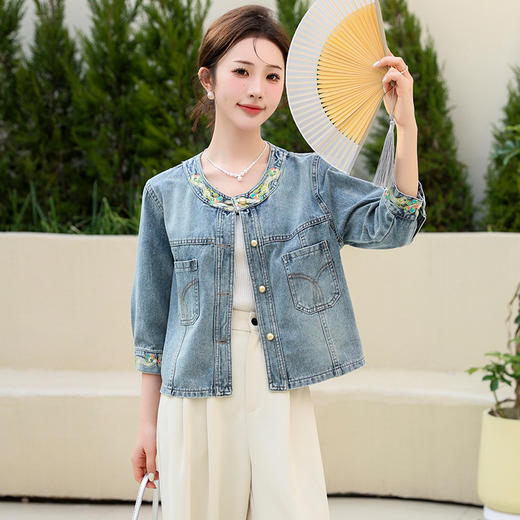 口袋圆领夹克，新中式刺绣拼接短款牛仔外套HR-CLYZ7721A 商品图2