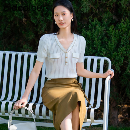 oldcolour短袖针织衫夏季新款设计感V领通勤白色上衣女P21052192 商品图3