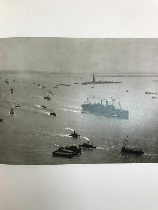 航海相册：100张照片与它们的故事 100幅插图 精装16开 商品图13