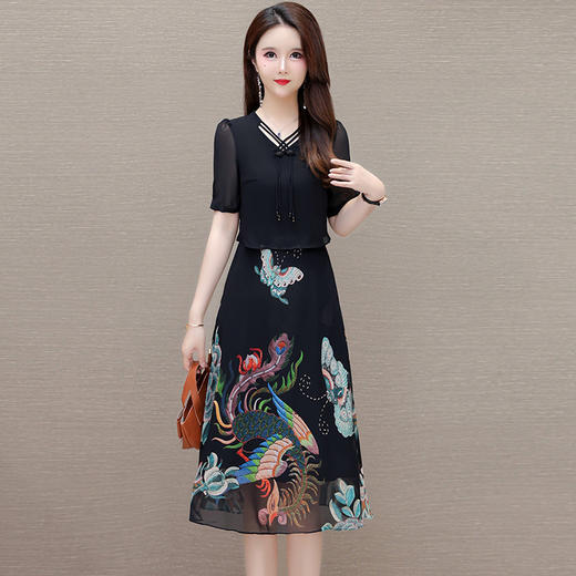 QYM-6628109假两件连衣裙夏季时尚新款短袖拼结印花裙中长款裙子 商品图5