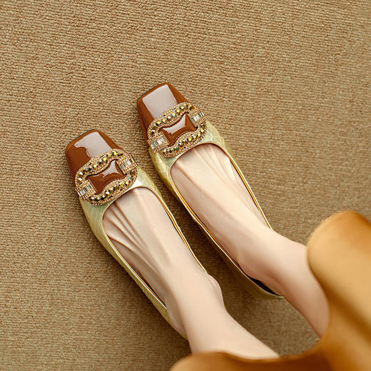 【预售5天】优雅百搭，头层牛皮方扣爆款单鞋DB&M5905 商品图1