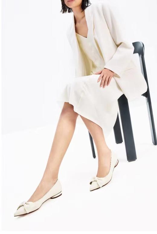 思加图STACCATO幻仙履 白月光 蝴蝶单鞋   9A934 商品图1