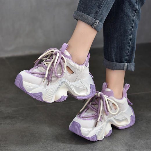 T658-12夏季镂空运动休闲鞋2024新款真皮老爹鞋女款网面透气小个子女鞋潮 商品图0