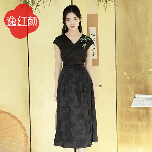【多件多折】逸红颜竹灵2026年夏季新款黑色连衣裙女连肩袖提花缎新中式改良 商品图1