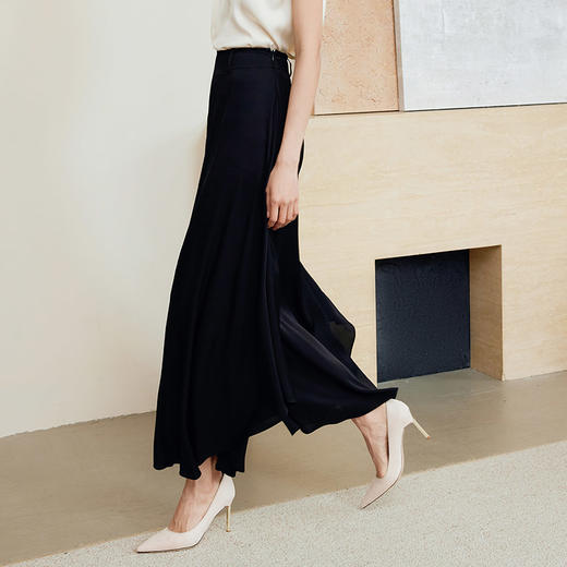 玳莎重磅真丝裙裤女2024夏季新款通勤宽松设计感大摆阔腿休闲裤  EB36304 商品图2