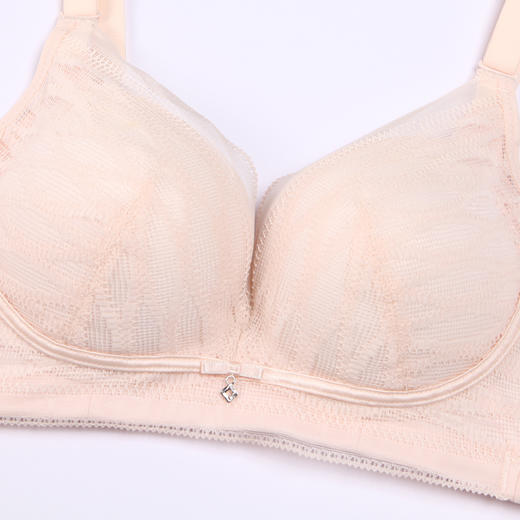 都市丽人聚拢升杯内衣女蕾丝文胸A杯适穿3/4杯加加厚常规内衣无钢圈三排扣YB45A1 商品图4