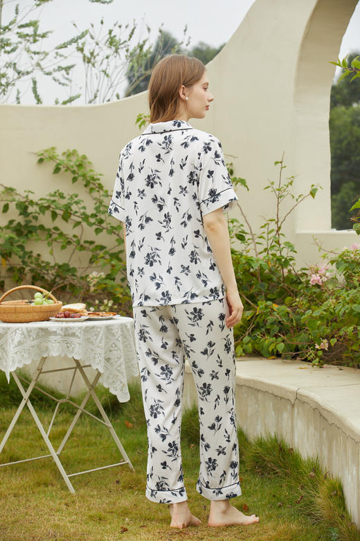 【单件6折/2件5折】【秀黛】女水墨印花短袖长裤套装女士夏季短袖长裤睡衣家居服ML554011T【门店同款】 商品图5