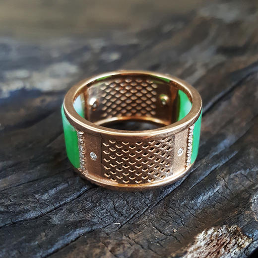 【二手正品】AU750玫瑰金镶钻镶糯种绿色翡翠宫廷风镂空宽版戒指指环20号130324NJM12 商品图2