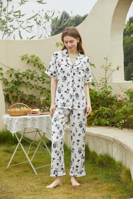 【单件6折/2件5折】【秀黛】女水墨印花短袖长裤套装女士夏季短袖长裤睡衣家居服ML554011T【门店同款】 商品图4