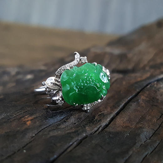 【二手正品】AU750白金镶钻镶冰种满绿牡丹花造型翡翠（富贵花开）戒指12号（戒圈可改）120324NJ17 商品图2