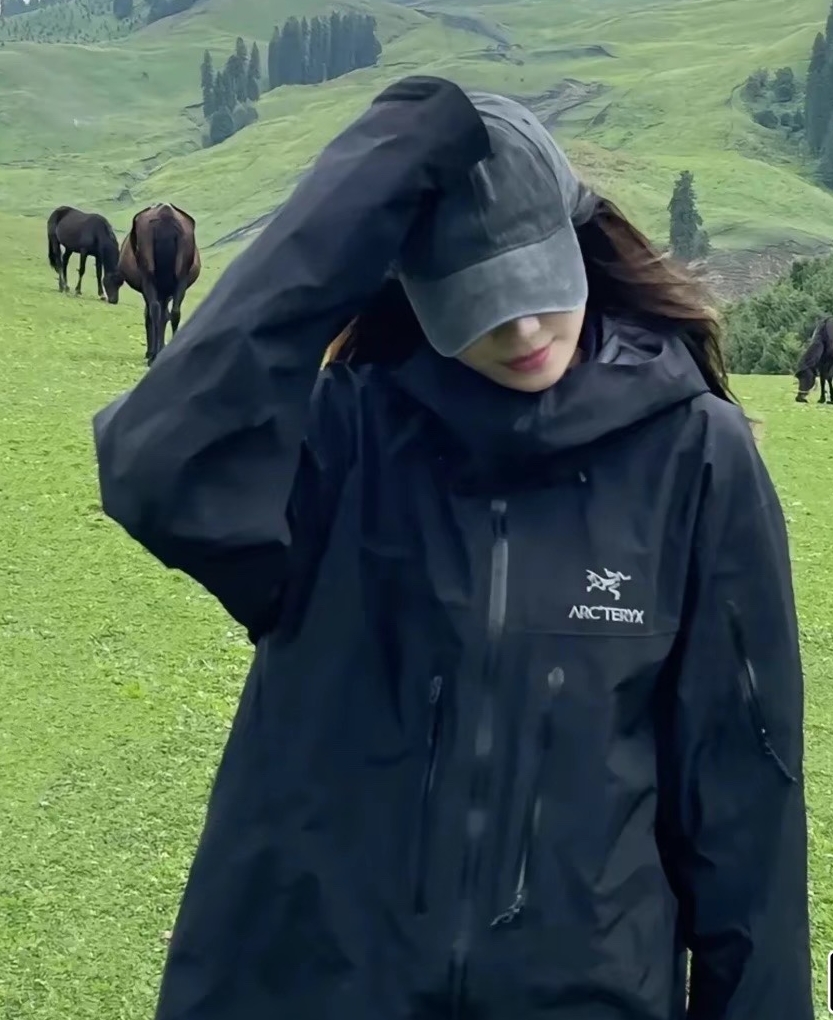 代购级别版本！！鸟家SV 7户外防水硬壳冲锋衣机能风拉链男女连帽外套