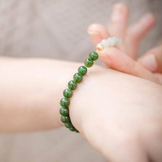 春常在和田玉手串 | 绿色白色珠珠子配饰手串佛珠珠子文玩手链男女手链中式。 商品图2