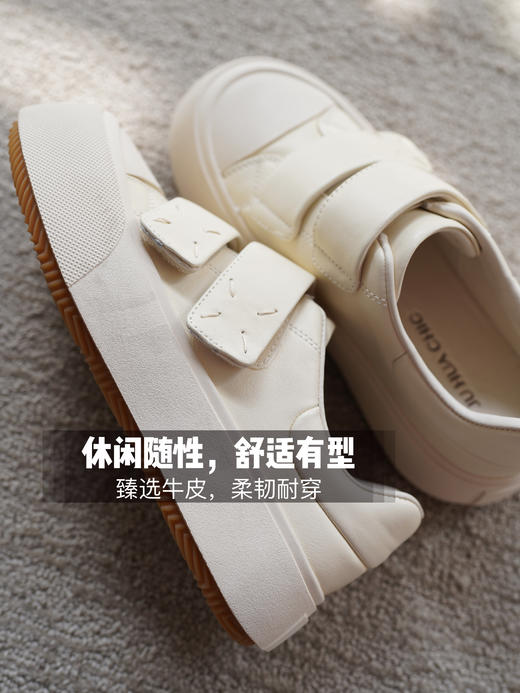 升级款魔术贴休闲鞋四季可穿 舒适好走显瘦 约4cm自然增高 羊皮鞋里垫炒鸡Q弹柔软舒适 魔术贴懒人设计一脚蹬免系鞋带 深冬加绒毛绒鞋（现货）深冬加绒休闲鞋 鞋楦优雅秀美上脚显瘦不臃肿的加绒鞋！ 商品图2