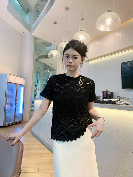 圆领装饰订珠蕾丝花短袖衫 3522040012 商品图6