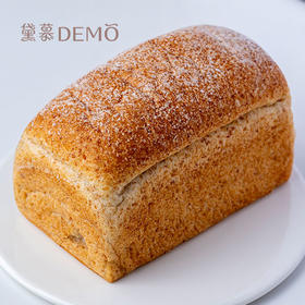 现烤全麦吐司 | Freshly baked whole wheat toast